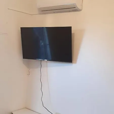 Apartment In With Sea View, Balcony, Air Conditioning, Wifi 5075-3